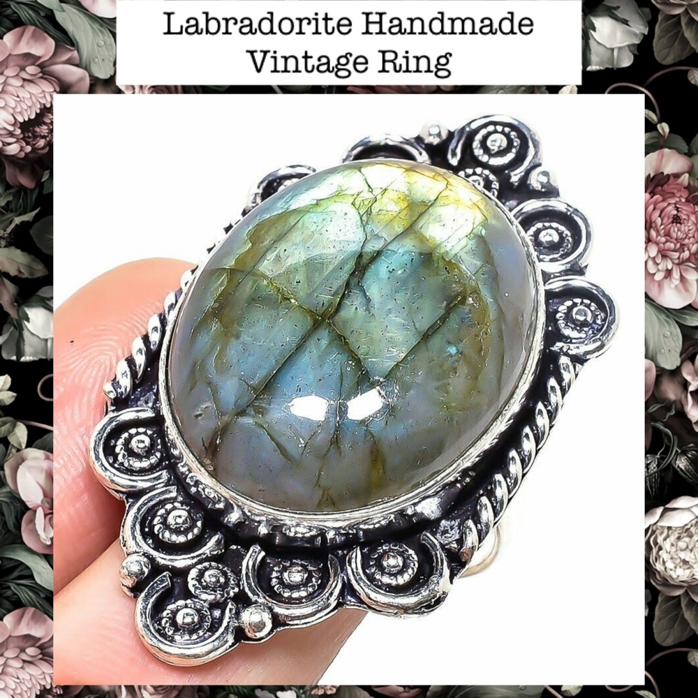 Exquisite Natural Labradorite Gemstone Chunky Handmade Halo Ring - Picture 1 of 5